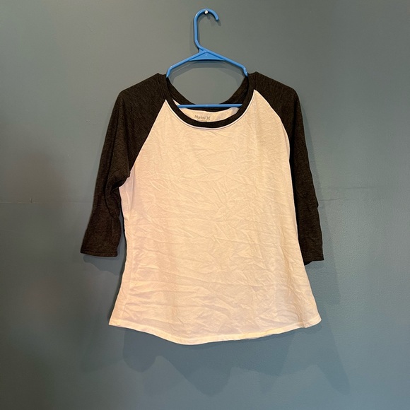 Hurley Tops - Hurley 3/4 length tee